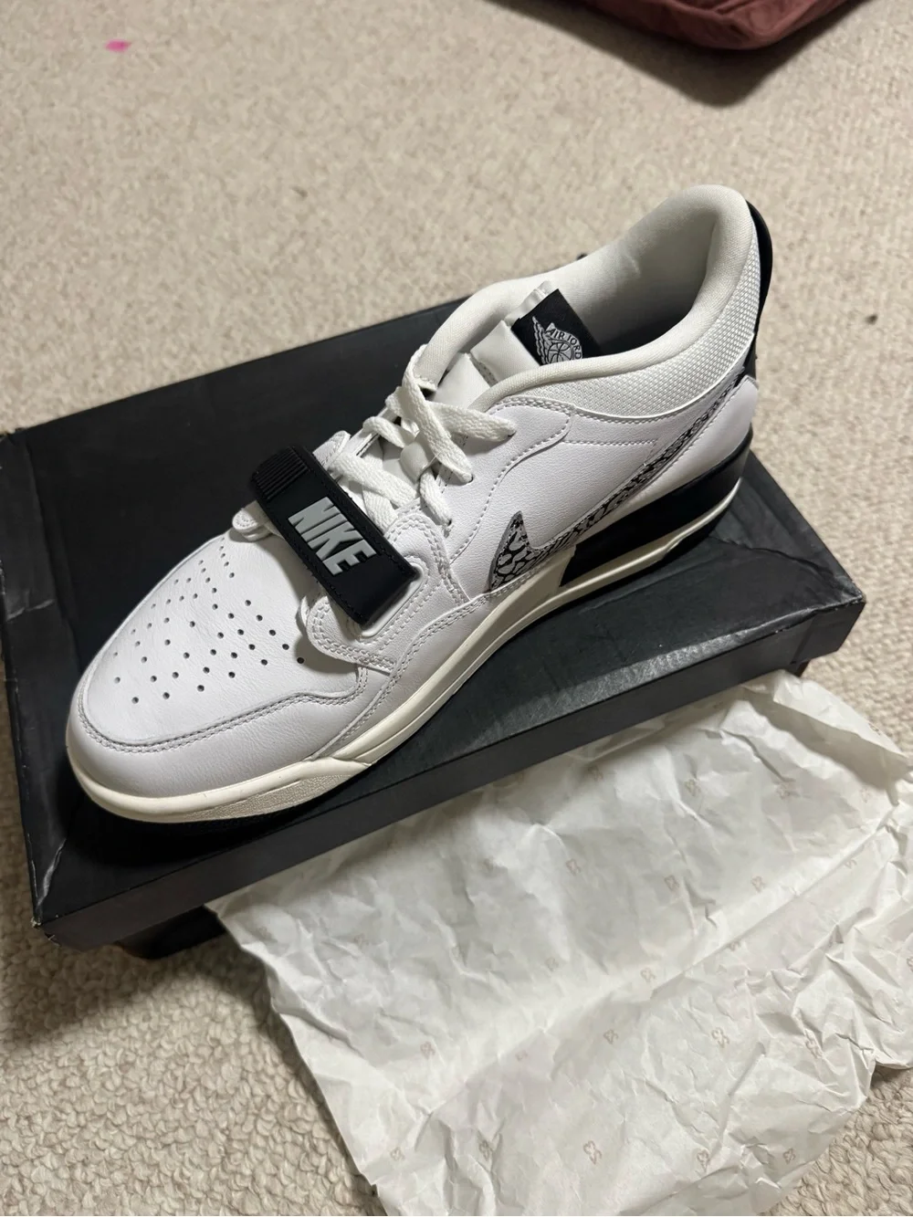 Nike Air Jordan Legacy 312 Low – White/Black/Cement – Size 10.5